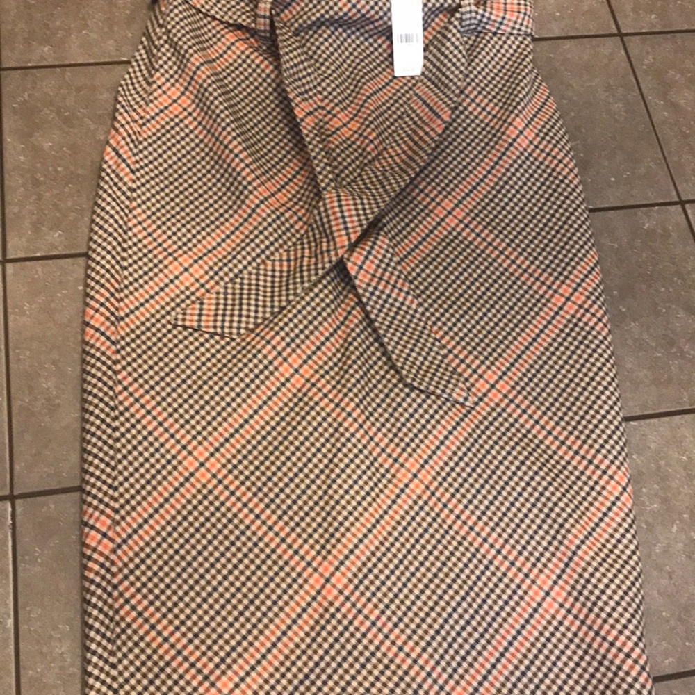 Brand new pencil skirt
